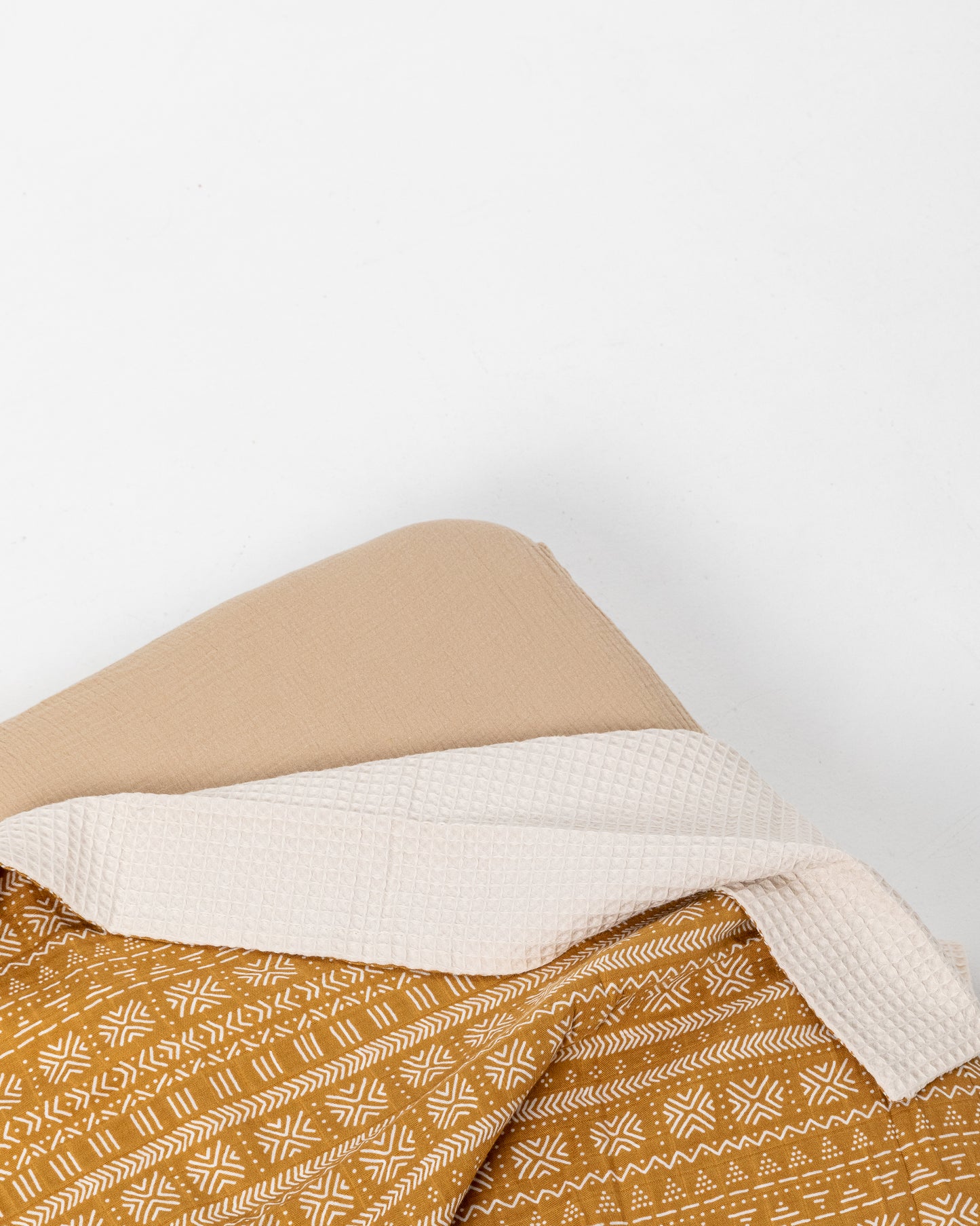 Two-Layer Muslin Cotton Bamboo Waffle Blanket