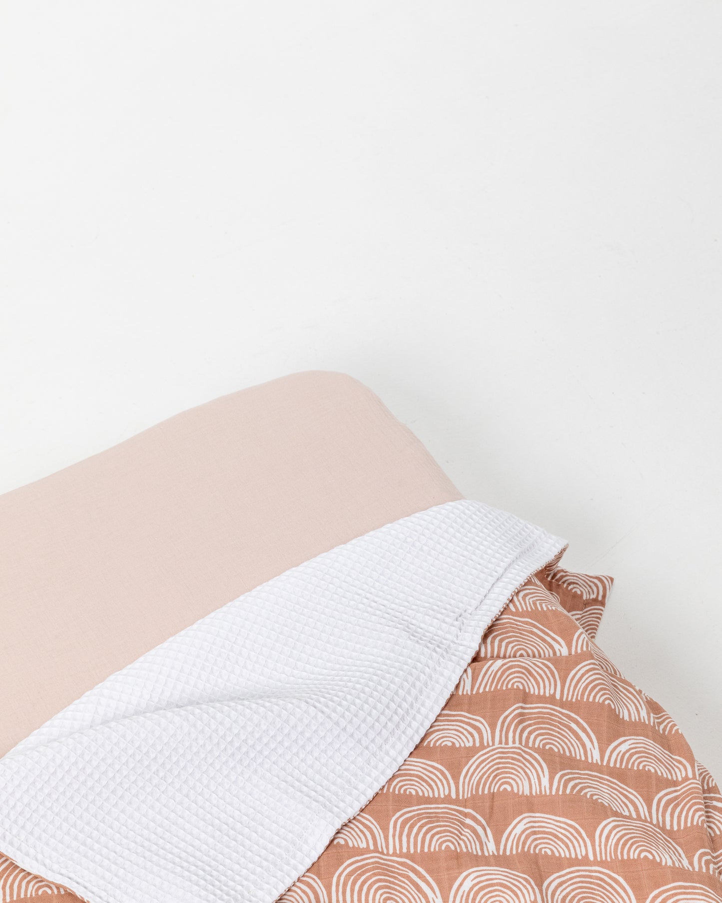 Two-Layer Muslin Cotton Bamboo Waffle Blanket